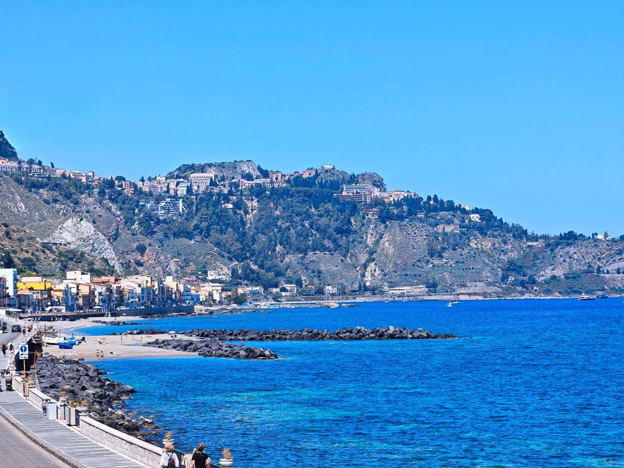 Super Panorama & Astonishing Apartment Seaview Giardini Naxos Εξωτερικό φωτογραφία