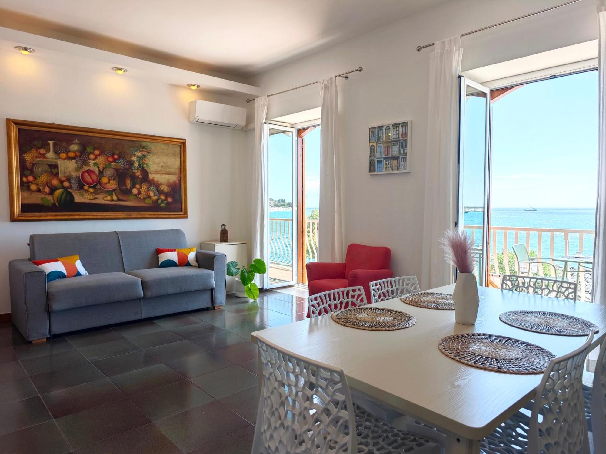 Super Panorama & Astonishing Apartment Seaview Giardini Naxos Εξωτερικό φωτογραφία