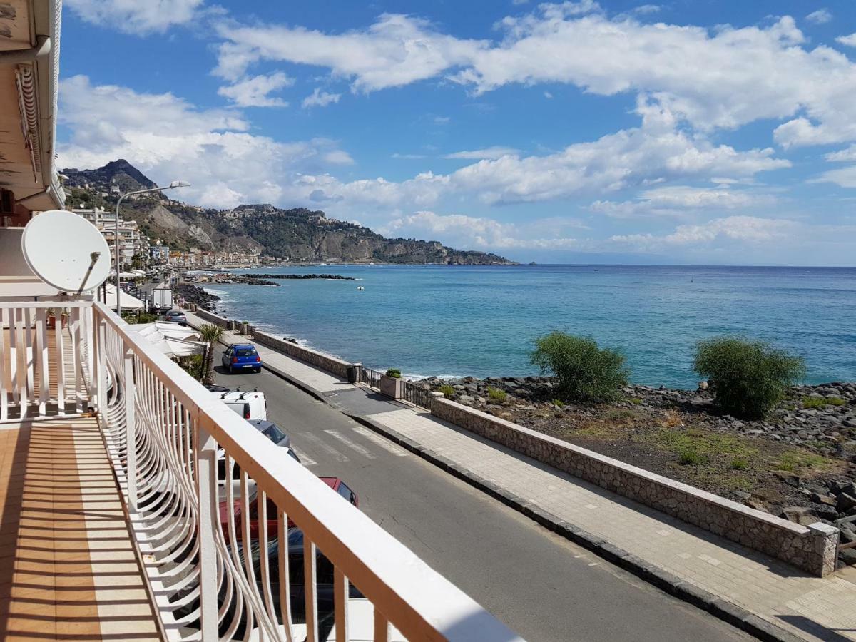 Super Panorama & Astonishing Apartment Seaview Giardini Naxos Εξωτερικό φωτογραφία